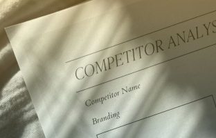 7 Competitive Analysis Examples to Make Smarter Business Decisions